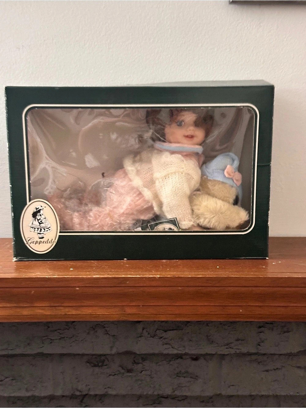 Geppeddo Porcelain Doll Playtime Series Amy In Box